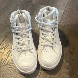 On-Running The Roger Clubhouse Mid, All White, Women Size 9